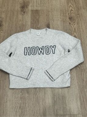 White Crow “HOWDY” Sweater – Size Large – Heather Gray
